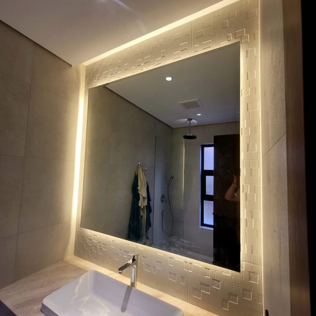 تفصيل مرايا جدارية بالرياض